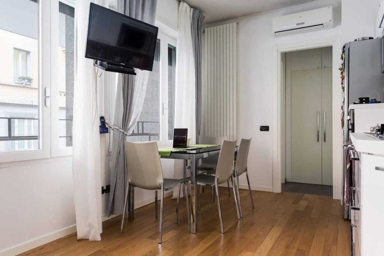 Delizioso Bilocale In Bocconi - Porta Romana Milan Exterior photo